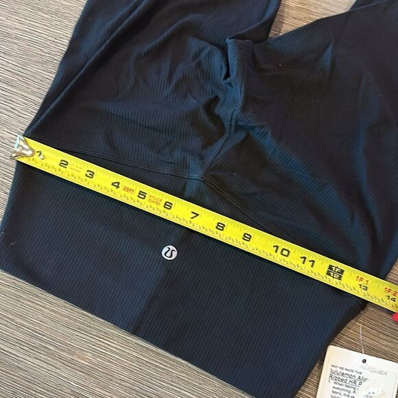 Lululemon Align Ribbed High-Rise Pant 25" Black Leggings size 6 NWT - Picture 4 of 6